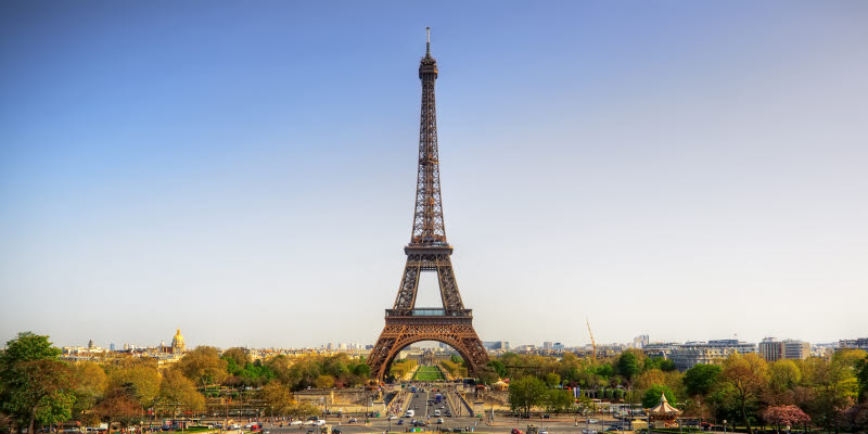 Eiffel tower in paris