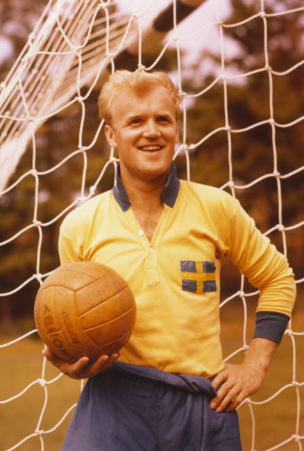Nacka Skoglund fotbollsspelare