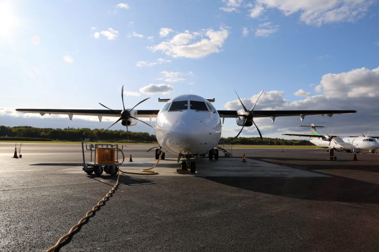 Aeroplane outside airport