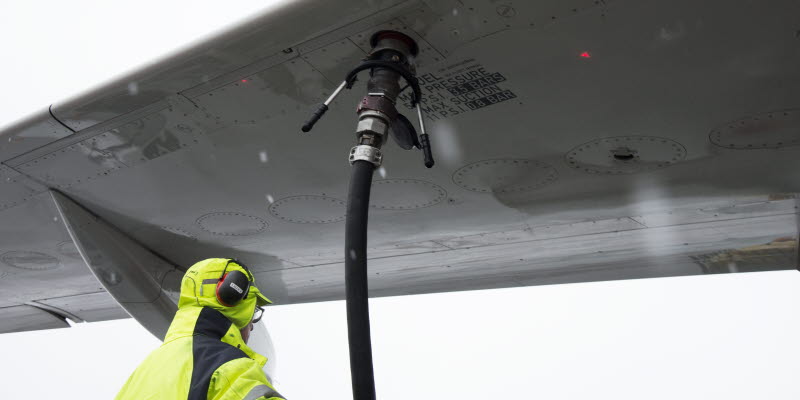 Biobränsle tankas på Arlanda 2018