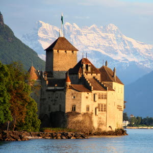 Slott vid vattnet i Geneve