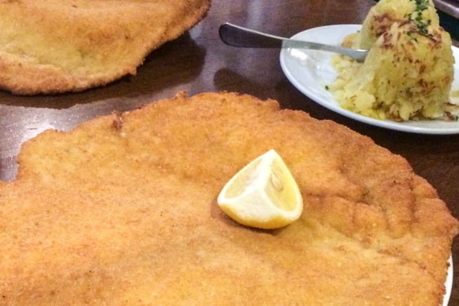 wienerschnitzel
