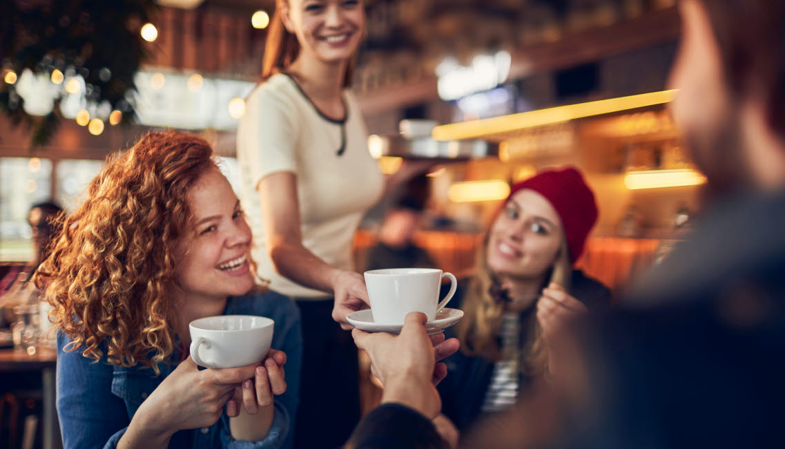 People drinking coffe